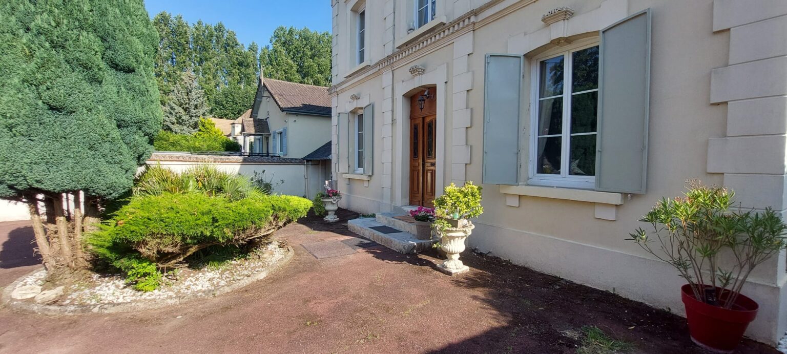 WhatsApp Image 2025-06-19 à 09.08.08_511cbe9f