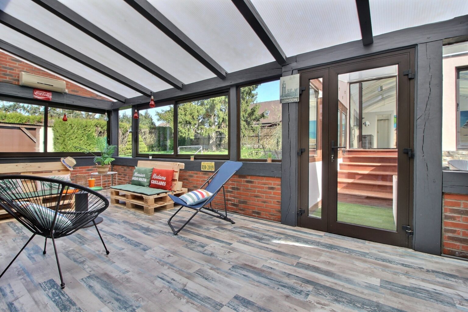 {"discarded_img":0,"scene":2}